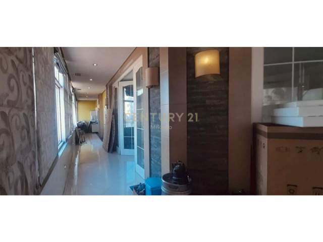 Tirane, jap me qera ambjent biznesi Kati 1, 400 m² 3.500 Euro (rruga Teodor Keko)