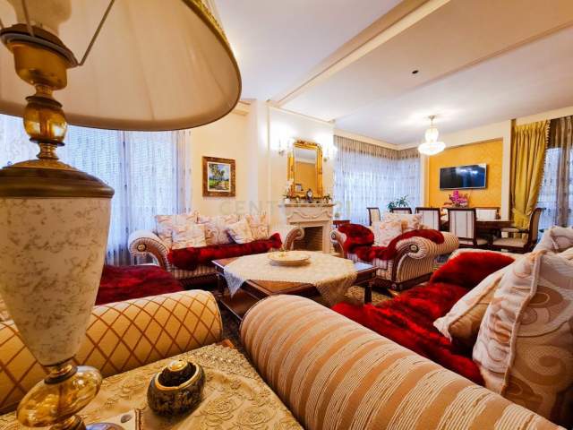 Tirane, shes apartament 4+1+A+BLK Kati 6, 352 m² 585.000 Euro (Kompleksi Delijorgji)