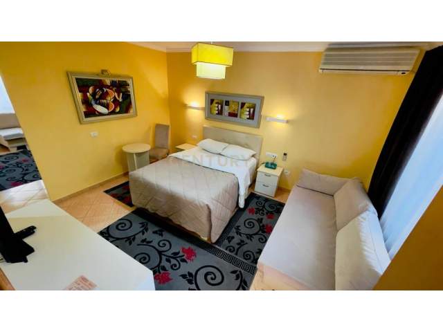 Tirane, shes hotel Kati 0, 413 m² (Rruga e Elbasanit)