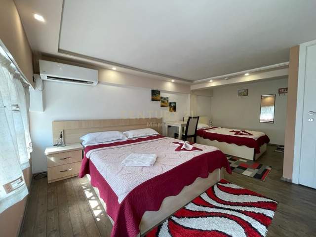 Tirane, shes hotel Kati 0, 350 m² (Qender)