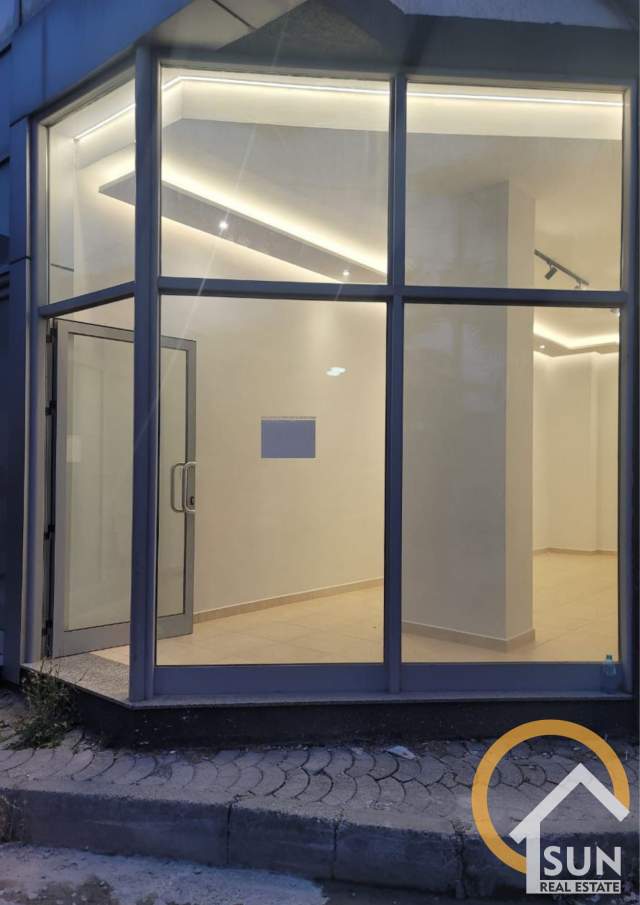 Shkoder, jepet me qera ambjent biznesi Kati 0, 30 m² 25.000 Leke (QENDER SHKODER)