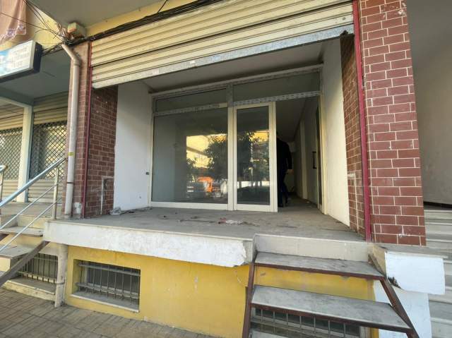 Tirane, shes dyqan Kati 0, 51 m² 57.000 Euro