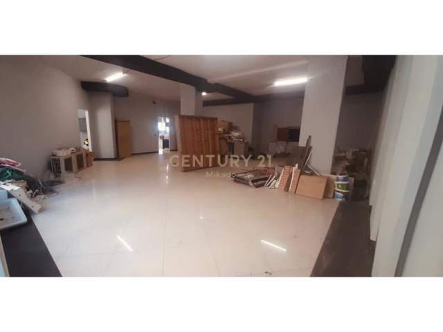 Tirane, jap me qera ambjent biznesi Kati 1, 400 m² 3.500 Euro (rruga Teodor Keko)