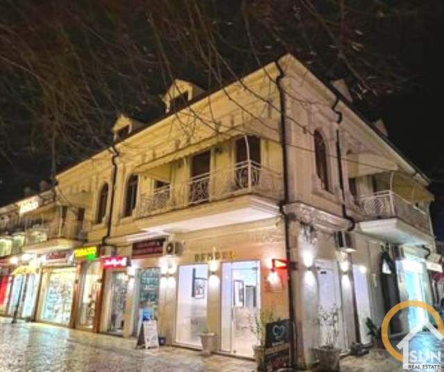 Shkoder, jepet me qera ambjent biznesi Kati 1, 250 m² 1.500 Euro (PEDONALE, SHKODER)