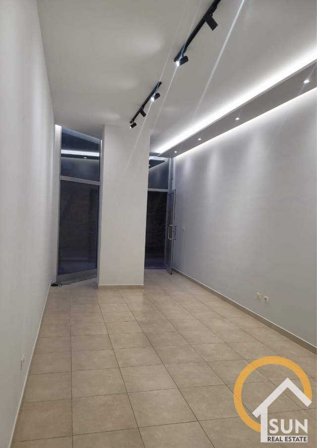 Shkoder, jepet me qera ambjent biznesi Kati 0, 30 m² 25.000 Leke (QENDER SHKODER)