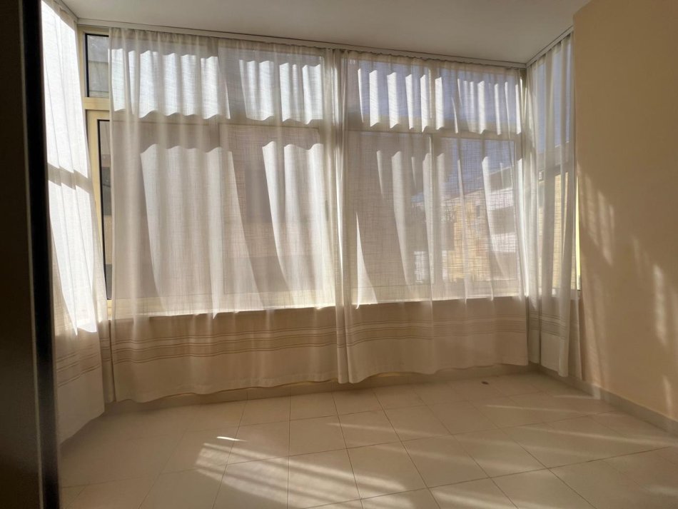 Durres, shitet apartament 1+1+Aneks+Ballkon Kati 3, 65 m² 78.000 € (Shkembi i kavajes)