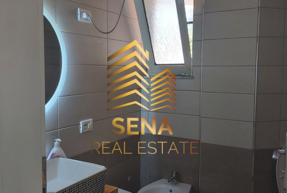 Tirane, shitet apartament 2+1+Ballkon Kati 6, 116 m² 110.000 € (Fresk)