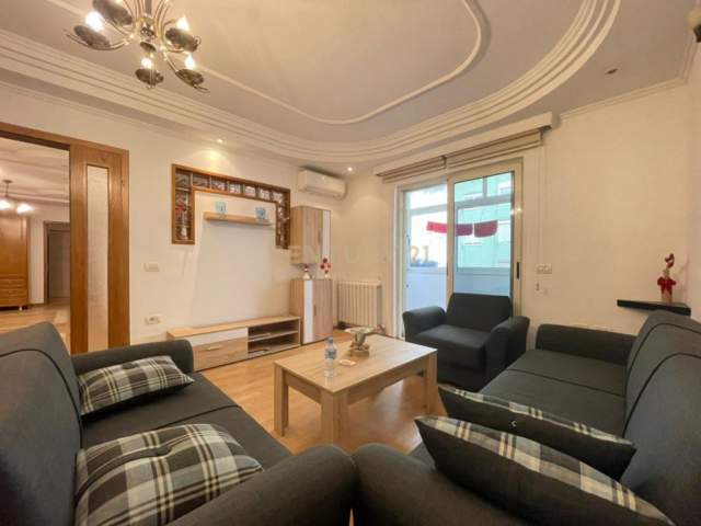 Tirane, shes apartament 3+1+A+BLK Kati 4, 135 m² 197.000 Euro (Petro Nini, Bllok)