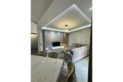 Tirane, jepet me qera apartament 2+1 , 98 m² 750 € (Rruga e Dibres)