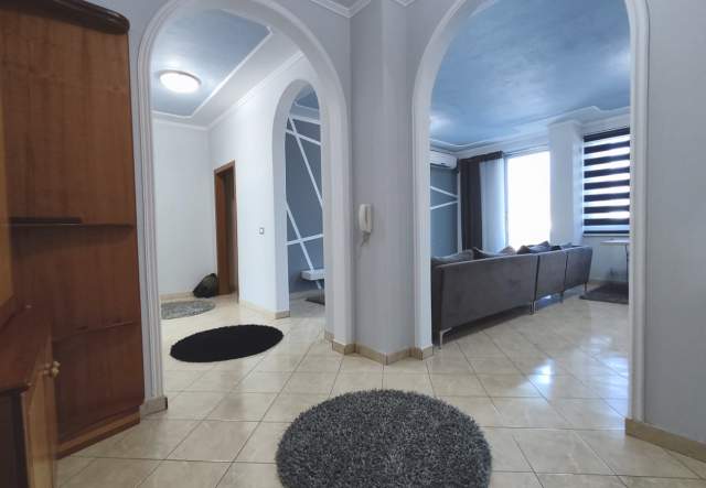 ofert 135 m² 900 Euro