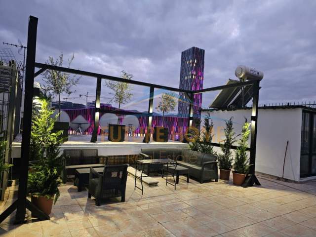 Tirane, shitet apartament duplex Dublex Kati 4, 413 m² 1 Euro (rruga themistokli germenji)