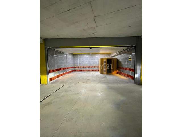 Tirane, shes apartament 2+1+A+BLK Kati 4, 140 m² 350.000 Euro (Liqeni thate)