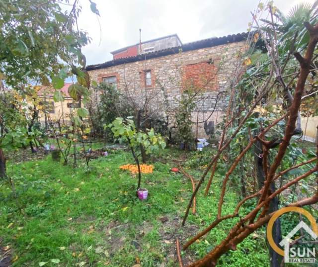 Shkoder, shes truall 300 m² 55.000 Euro (AHMET HAXHIJA, DUDAS)