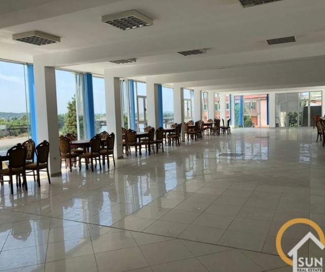 Shkoder, jepet me qera ambjent biznesi Kati 2, 450 m² 70.000 Leke (rr. BEXHENE)