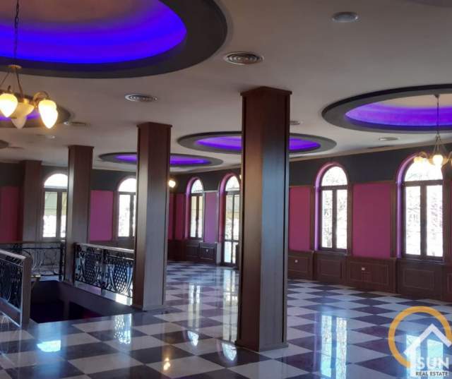 Shkoder, jepet me qera ambjent biznesi Kati 1, 250 m² 1.500 Euro (PEDONALE, SHKODER)