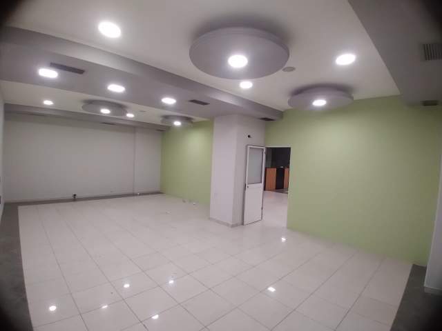 Tirane, shes ambjent biznesi Kati 0, 251 m² 250.000 Euro (Prokuroria e Pergjithshme)