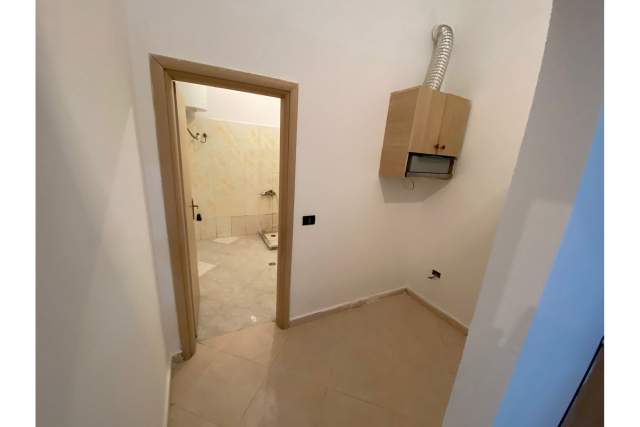 Tirane, shitet apartament Kati 1, 109 m² 98.500 Euro (Yzberisht,  Tiranë,  Shqipëri)