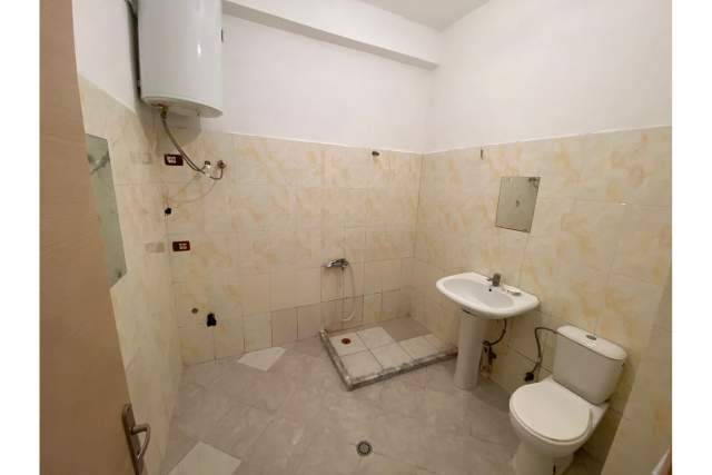 Tirane, shitet apartament Kati 1, 109 m² 98.500 Euro (Yzberisht,  Tiranë,  Shqipëri)