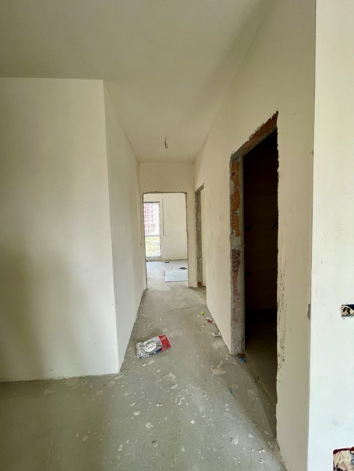 Tirane, shitet 2+1+Aneks+Ballkon Kati 3, 109 m² 180.000 € (Blv i Ri)