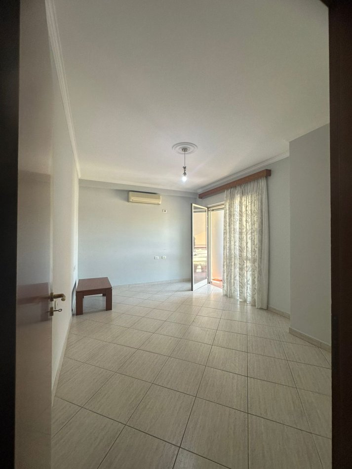 Tirane, jepet me qera apartament 2+1+Aneks+Ballkon Kati 2, 111 m² 700 € (don bosko , kompleksi vizion plus)