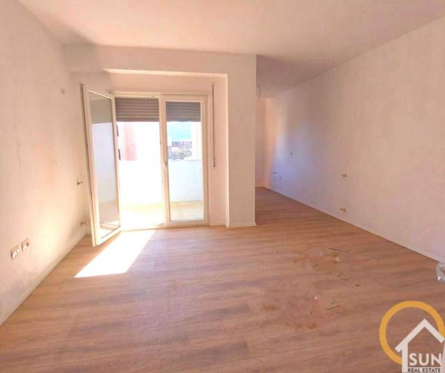 Shkoder, shes apartament 1+1+BLK Kati 2, 73 m² 51.100 Euro (BAHCE TE CAKAJVE, SHKODER)