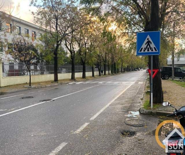 Shkoder, shes truall 300 m² 55.000 Euro (AHMET HAXHIJA, DUDAS)