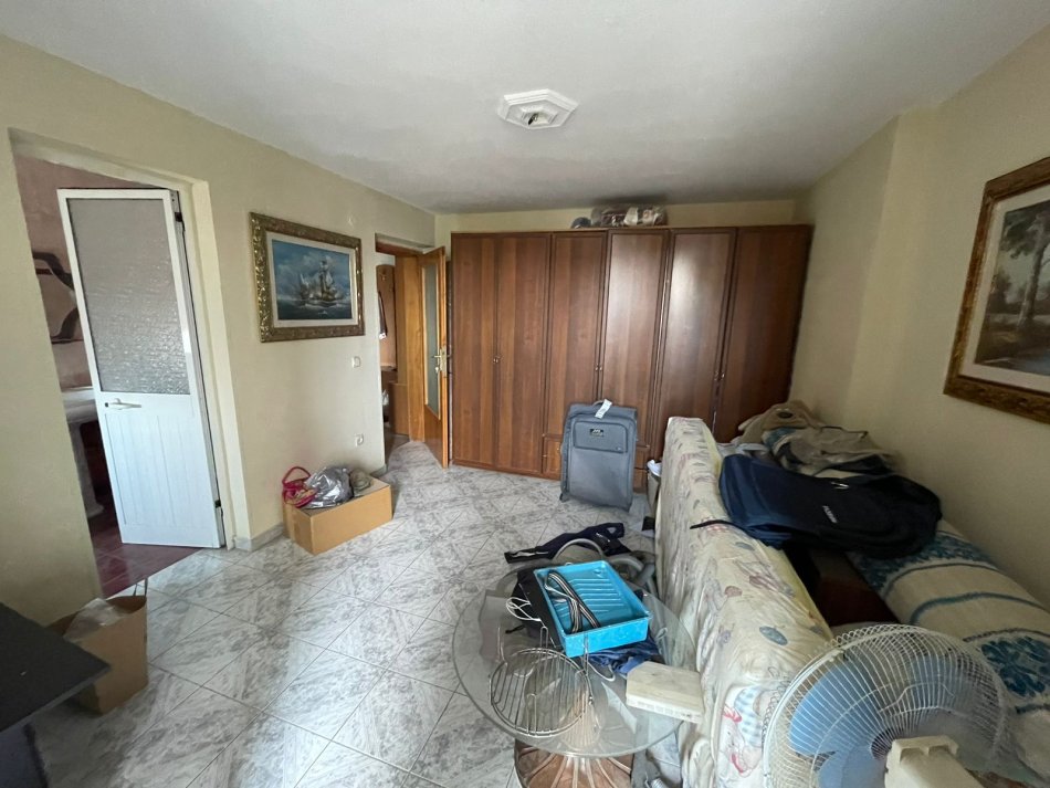 Tirane, shes apartament 3+1+Aneks Kati 5, 155 m² 160.000 € (ALI DEM)