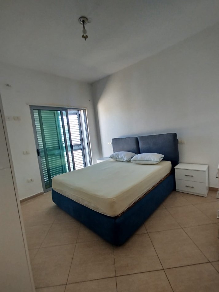 Durres, jepet me qera apartament 1+1+Ballkon Kati 7, 78 m² 250 € (Aleksander Goga)
