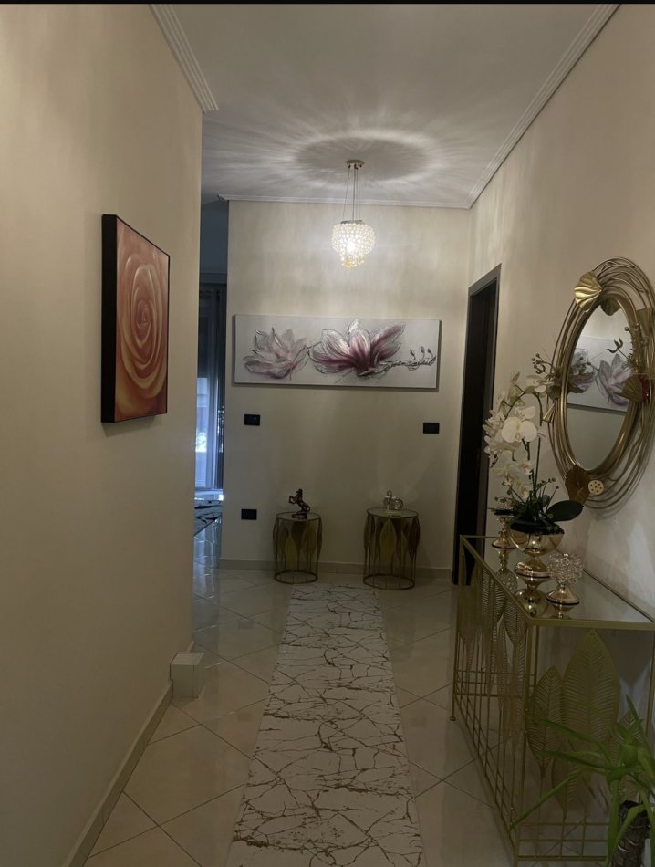 Apartament 2+1+2 per shitje tek Varri i Bamit(Xhamlliku)