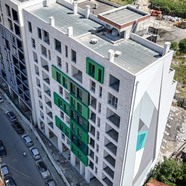 Tirane, shes apartament 1+1 Kati 5, 57 m² 110.000 € (Jordan Misja)