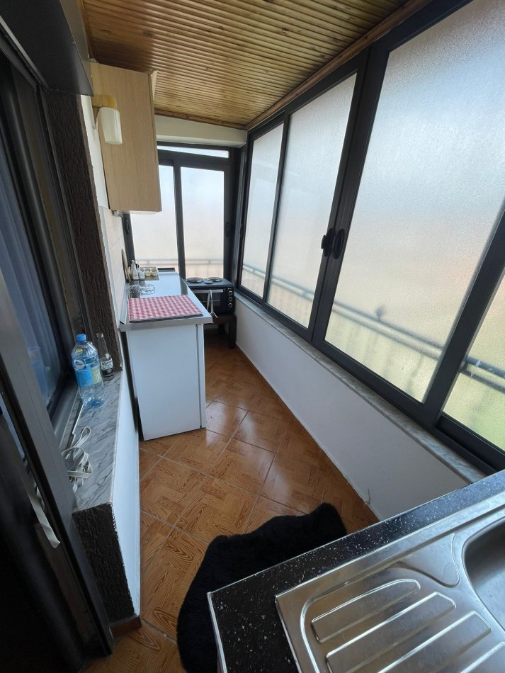 Tirane, jepet me qera apartament 2+1 Kati 4, 110 m² 478 € (Amerikan 2)