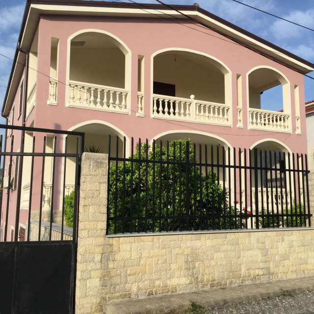 Tirane, shes Vile Kati 0, 465 m² 450.000 Euro (Sauk i Vjeter)