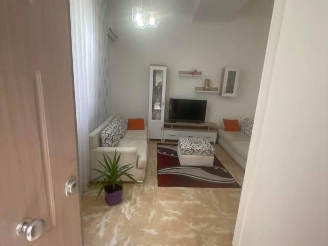 Tirane, shitet apartament 2+1 Kati 1, 166 m² 60.000 Euro (fresk)