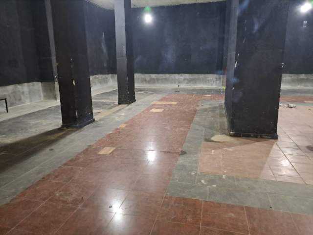 Durres, jepet me qera ambjent biznesi Kati -1, 500 m² 15.000 Euro