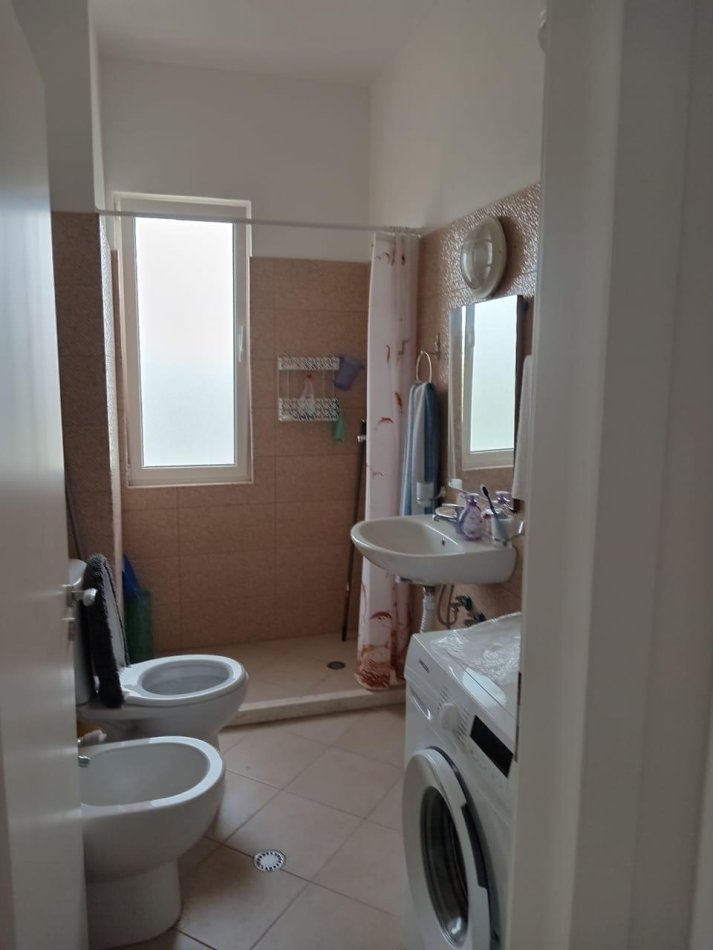 Apartament 1+1 në shitje, Qerret