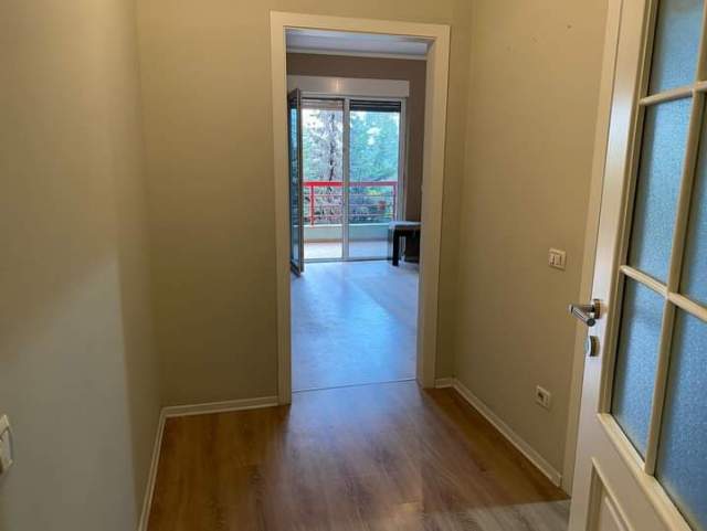 Apartament 3+1 per shitje te kopshti Zoologjik, ne Tirane 117m2 120.000euro
