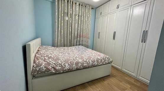 Tirane, shitet apartament 1+1+A Kati 3, 50 m² Te selvia ne Qender
