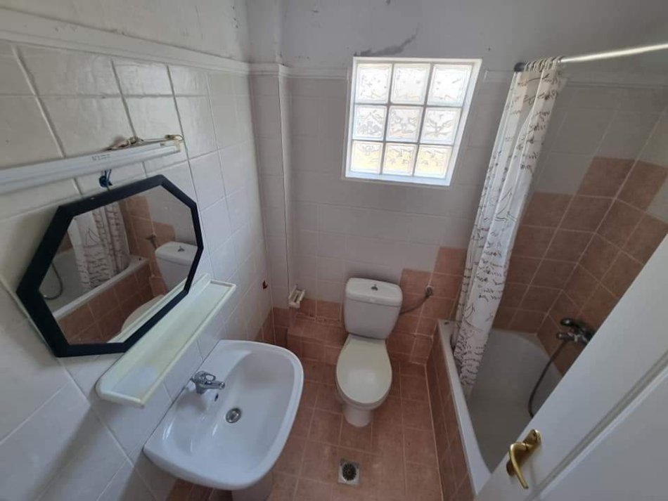 Greqi Shitet apartament 65m²  86.000 Euro
