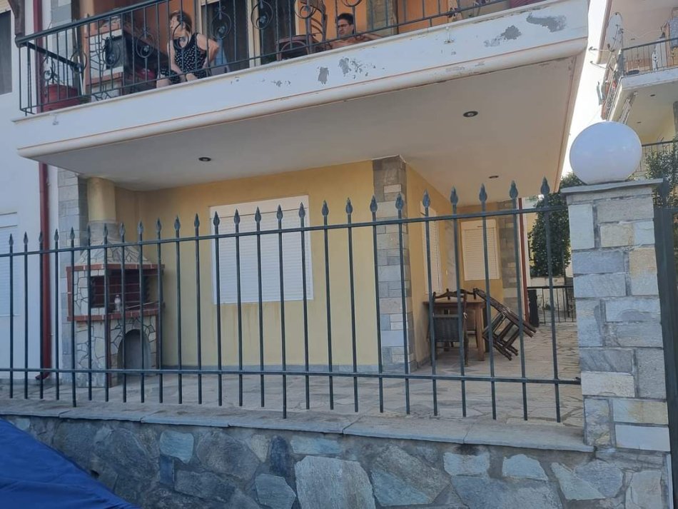 Greqi Shitet apartament 65m²  86.000 Euro