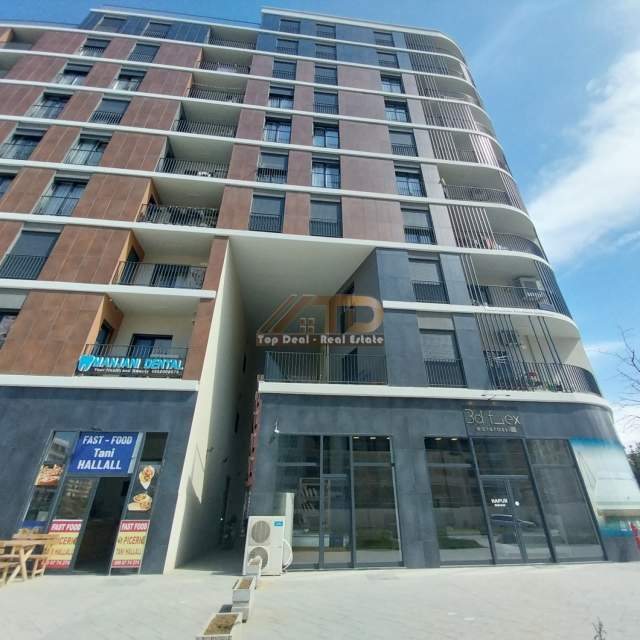 Tirane, jepet me qera ambjent biznesi Kati 2, 75 m² 400 Euro (Rruga Sokrat Miho)