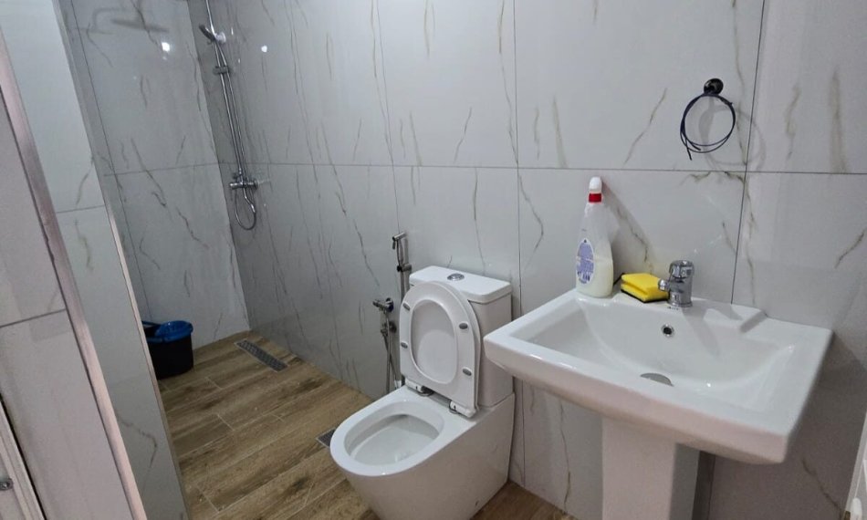Tirane, shitet apartament 2+1+Aneks+Ballkon Kati 6, 75 m² 132.000 € (xhamllik)