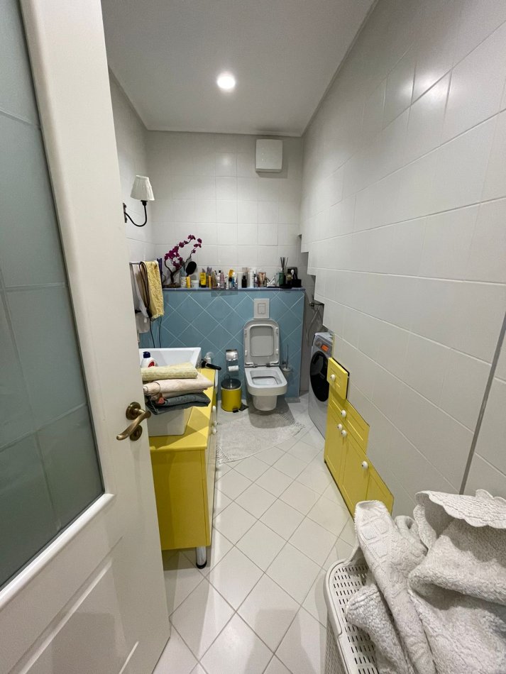 Tirane, shitet apartament 3+1, Kati 2, 182 m2 370,000€ (Rezidenca Kodra Diellit)