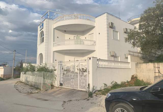 Shqiperi, shes Vile 209 m² 350.000 Euro