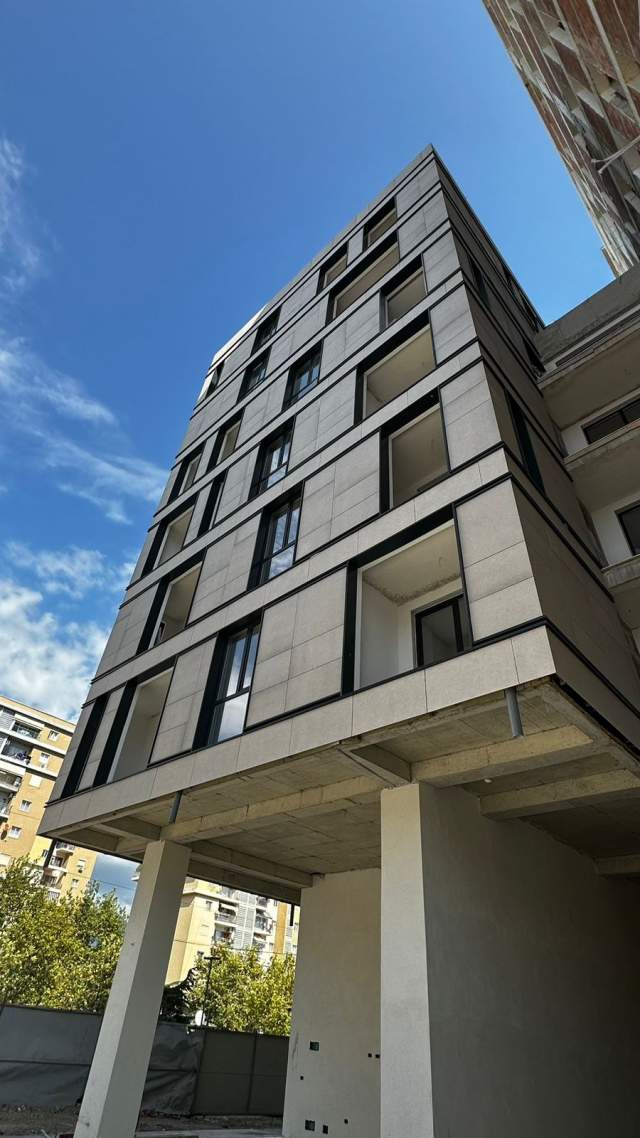 Tirane, shitet apartament 2+1+BLK Kati 2, 116 m² 155.000 Euro (Ish Fusha Aviacionit)
