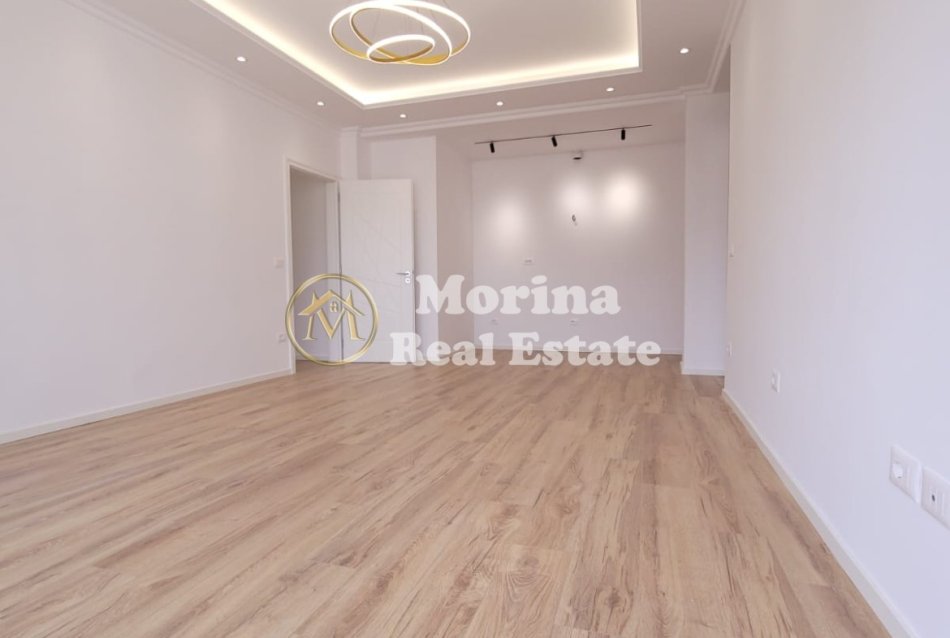 Tirane, shitet apartament 2+1 Kati 7, 95 m² 210.000 € (Zogu Zi)