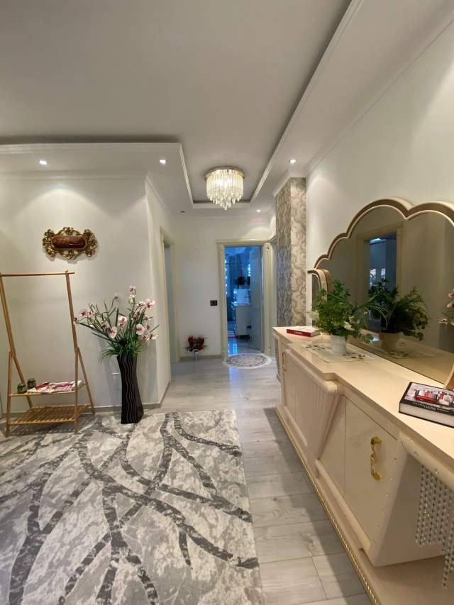 Tirane, shes apartament 3+1+BLK Kati 2, 151 m² 265.000 Euro (Rruga Xhanfize Keko) TT 176
