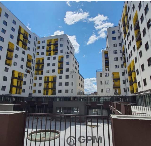 Tirane, jepen  me qera ambjente  biznesi  Kati 0, 425 m² duke filluar nga 7 euro/ m2 .