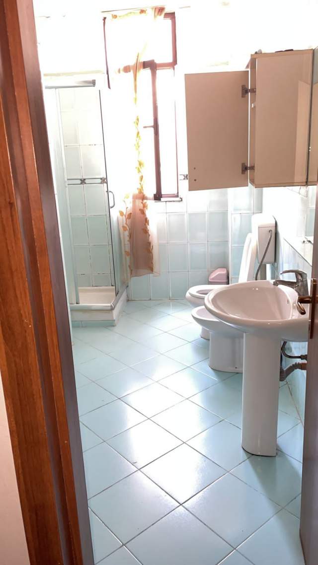 Tirane, jepet me qera apartament 1+1 Kati 8, 70 m² 40.000 Leke (rruga e Elbasanit)