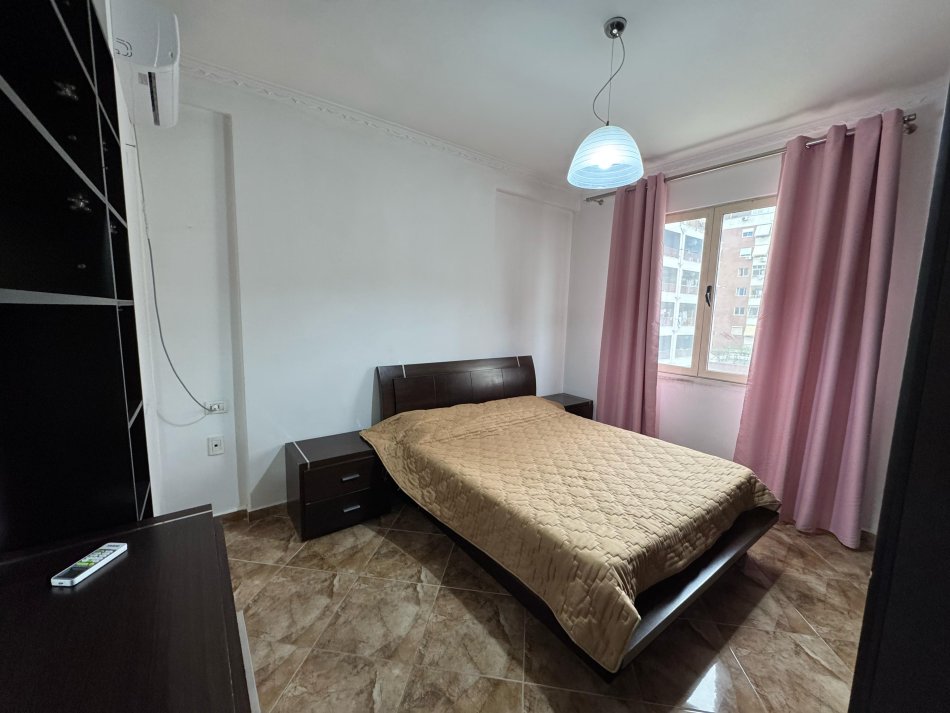 Tirane, shitet apartament 2+1 Kati 4, 99 m² 148.000 € (astir)