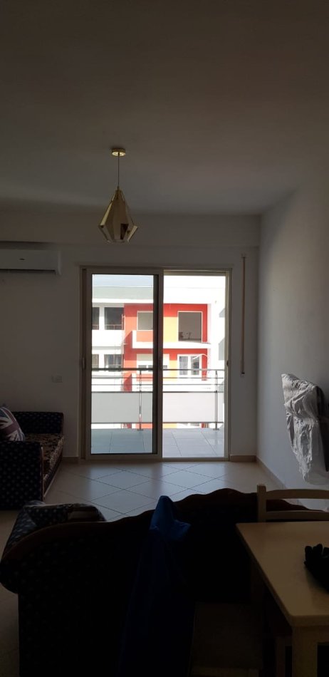 Tirane, shitet apartament 1+1+Ballkon Kati 8, 64 m² 110.000 € (Tirana Golden Park ,Spitali Amerikan 3)